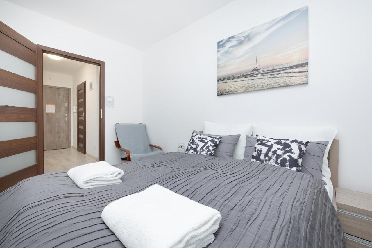 Apartamenty Paryska By Renters Колобжег Экстерьер фото